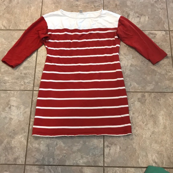 Old Navy Dresses & Skirts - Red and white striped dress